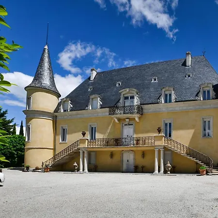 Stunning In Saint Esprit With Kitchen * Pont-Saint-Esprit